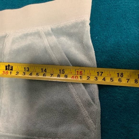 Juicy Couture Y2K Terry Shorts 32 x 18 Zip Up Hoodie Set - Picture 10 of 13